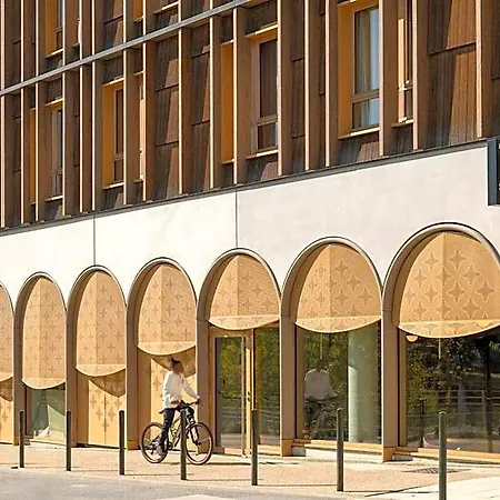 - Paris Pleyel - L'ile Saint Denis Hotel